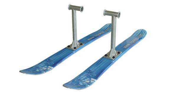 A pair of skis for the Vipamat Hippocampe Beach & All-Terrain Wheelchair